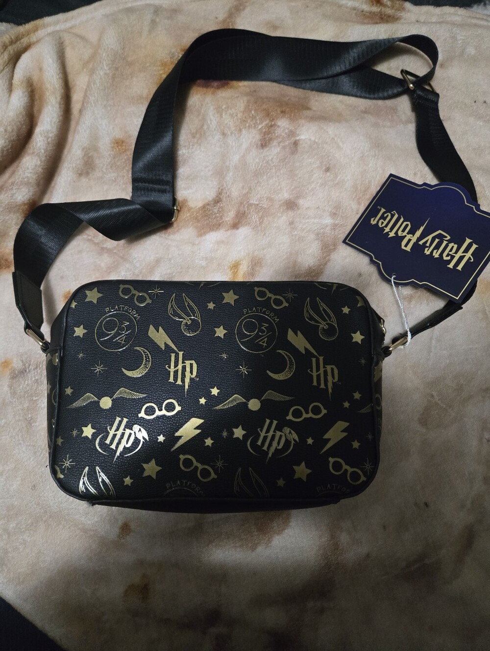 Warner Bros. Black and Gold Harry Potter Crossbody Messenger Bag